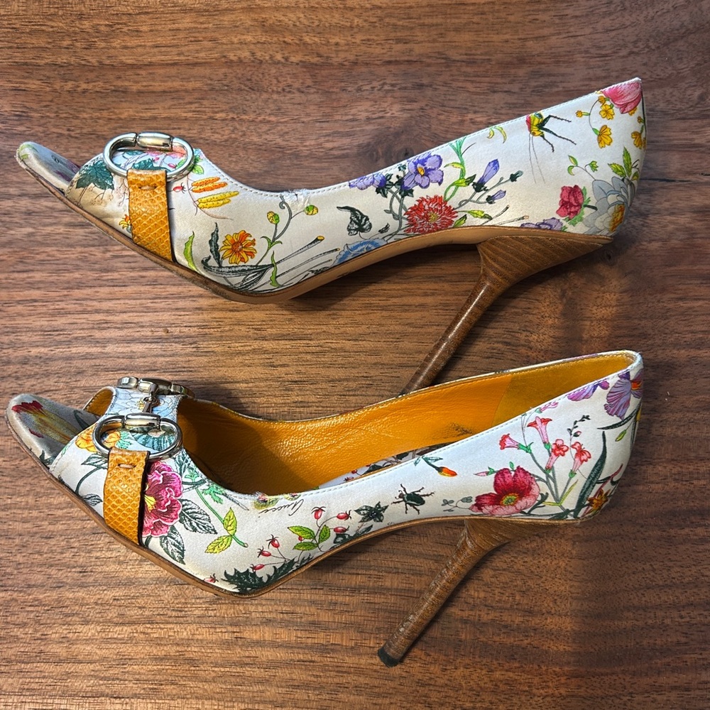 GUCCI Botanical Floral Flora Satin & Karung Horsebit Peep Toe Pumps 8 B Italy - Picture 5 of 11